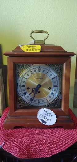 HOWARD MILLER MANTLE CLOCK
