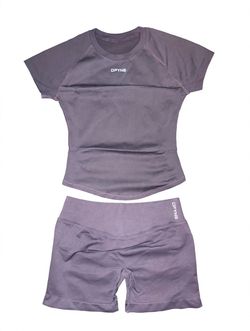 DFYNE Two-Piece Athletic Set SIZE LARGE