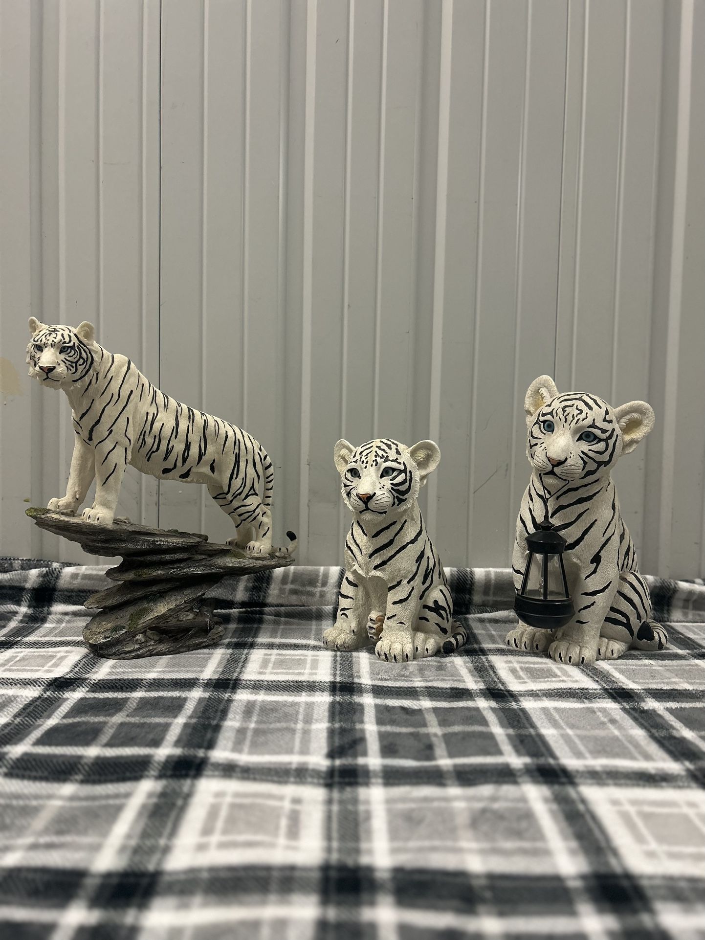 White Tiger Statues