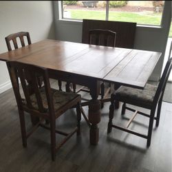 Antique Table   Pulls Apart With Pad To Protect Top