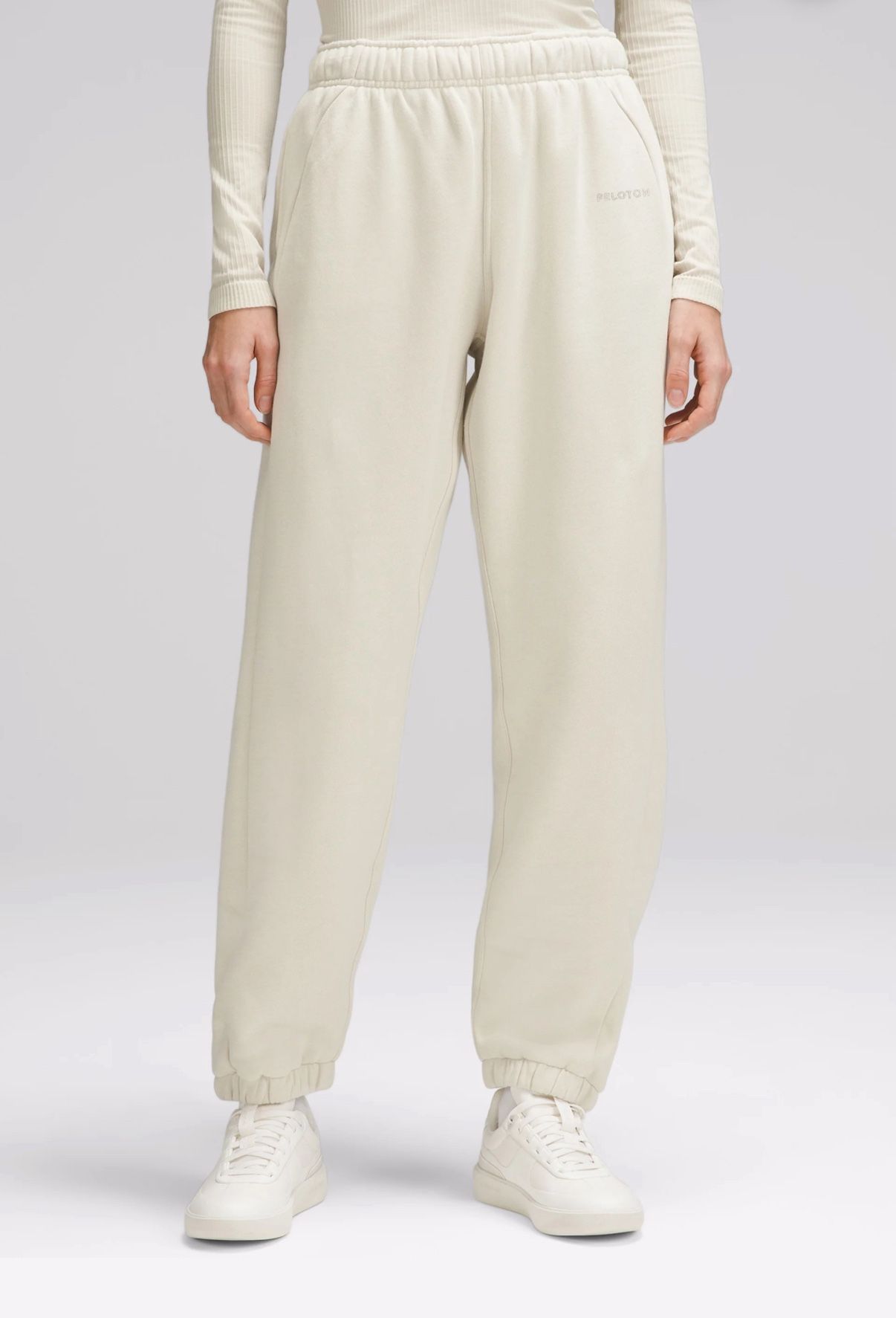 Lululemon x Peloton Scuba Mid-Rise Oversized Jogger L size Bone color NWT