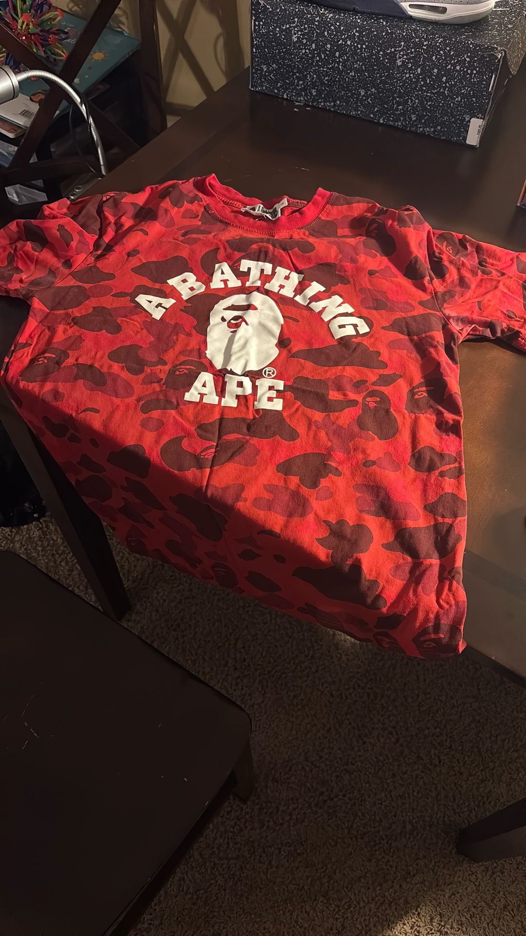 Bape t