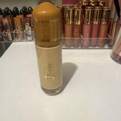 Juvias Place Foundation Glow