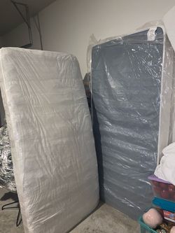 Twin mattresses & beds