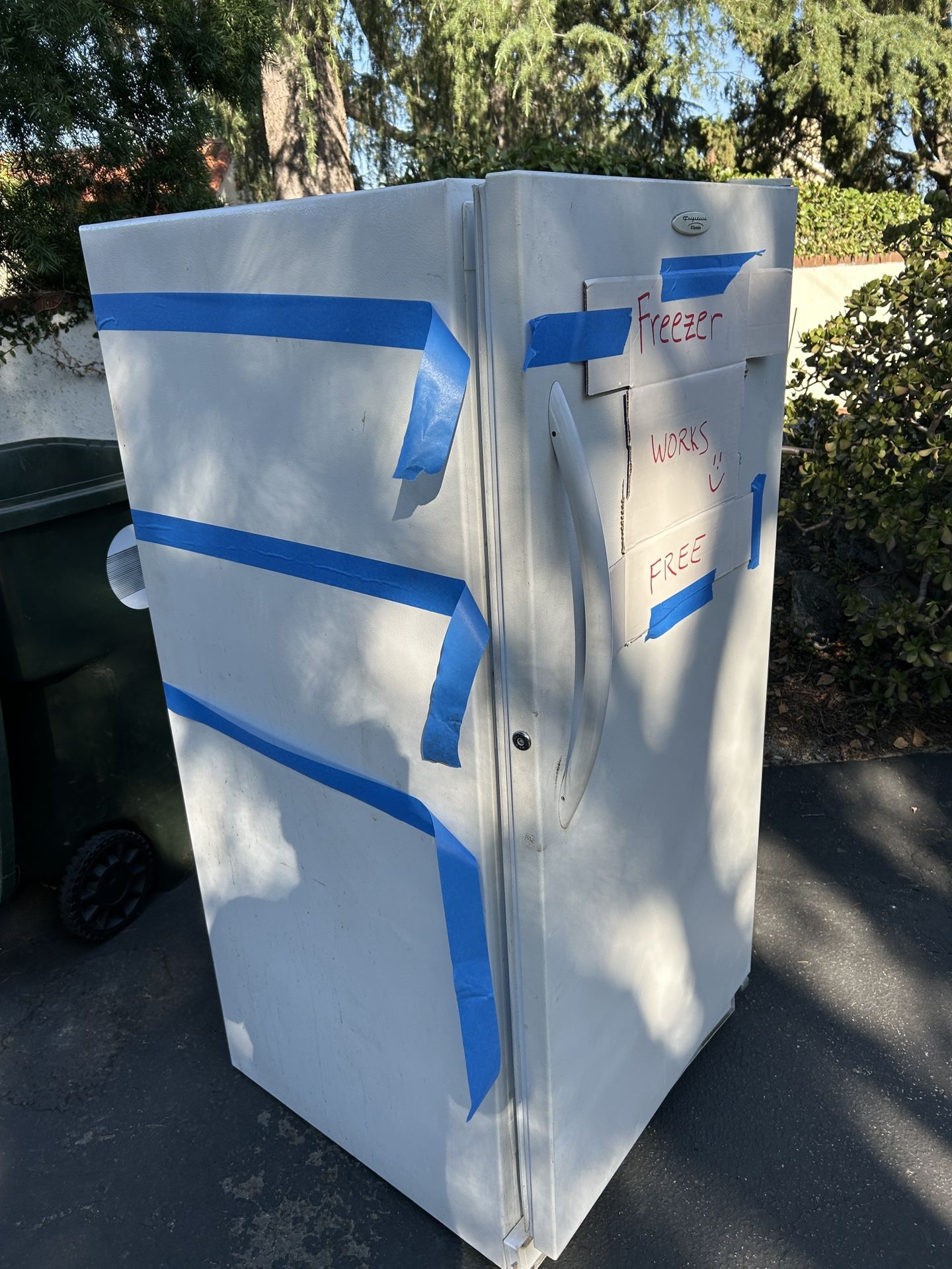 Stand-up Freezer