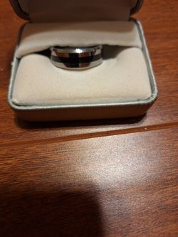 Men's Wedding Ring