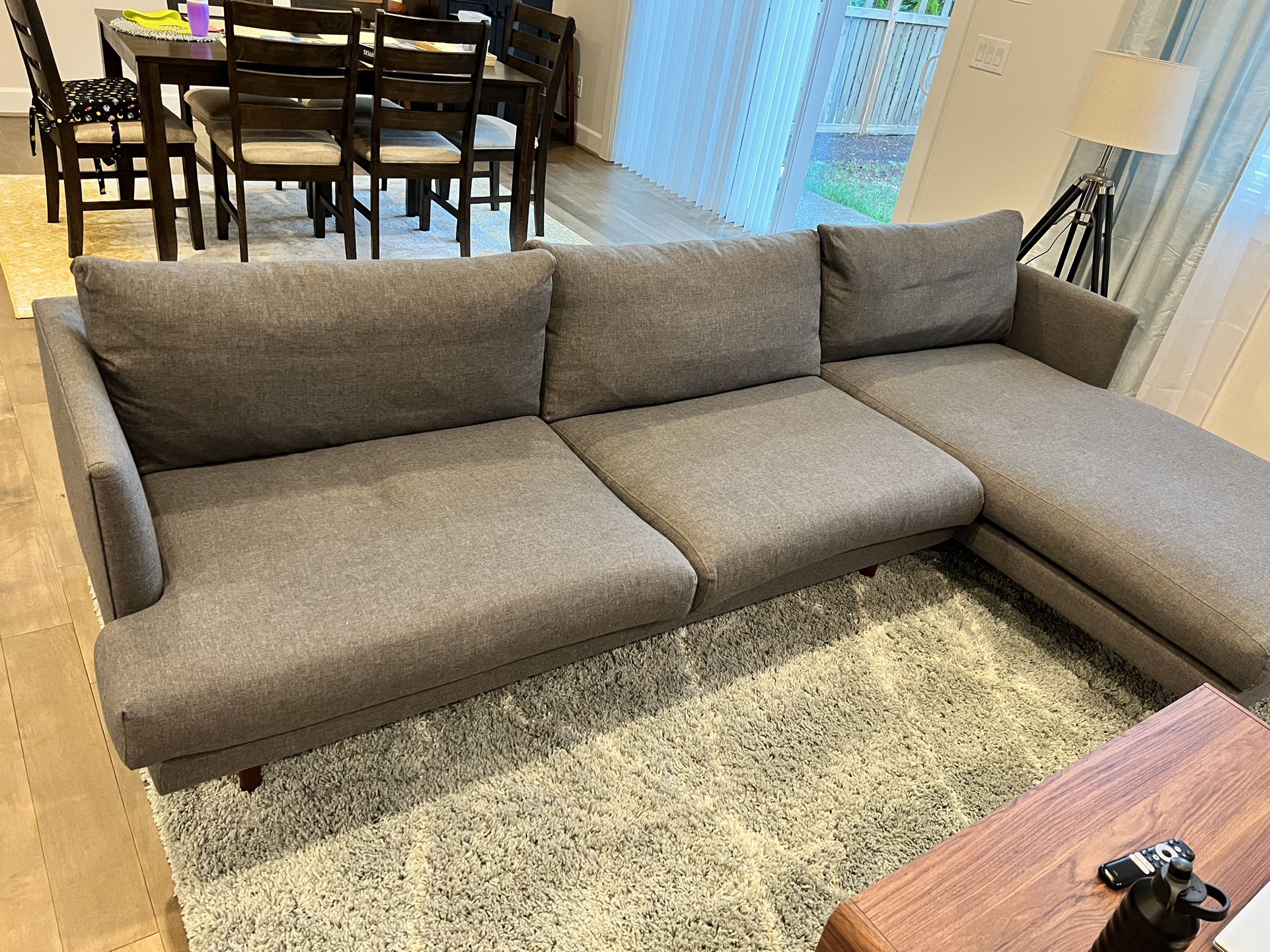 Article Burrad Right sectional  Light gray