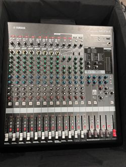 Yamaha MGP16X 16-Channel Mixing Console