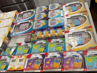 Pokemon 30th lot for rip shippers