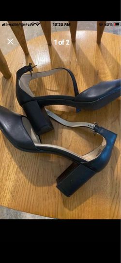 Size 10 fat heel pumps $10