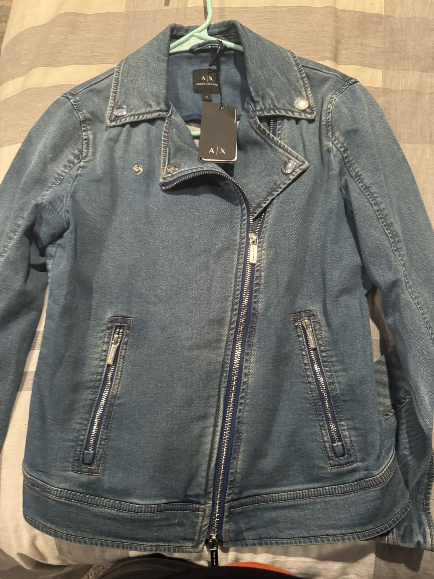 armani women jean jacket size small