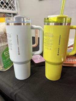 Starbucks Stanley 
