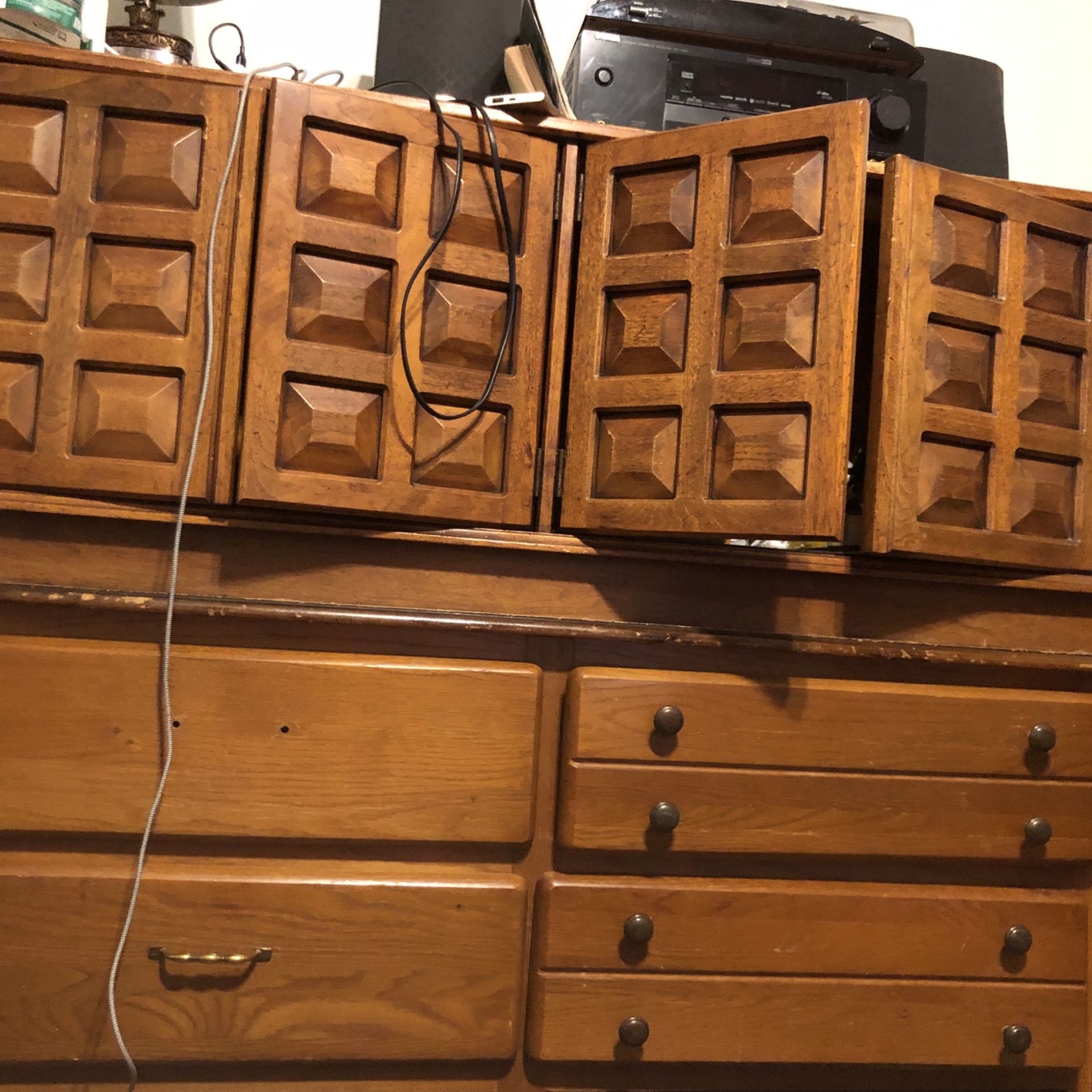 Dresser For Sale 