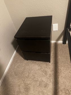 Night stand