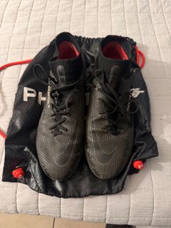 Nike cleats phantoms