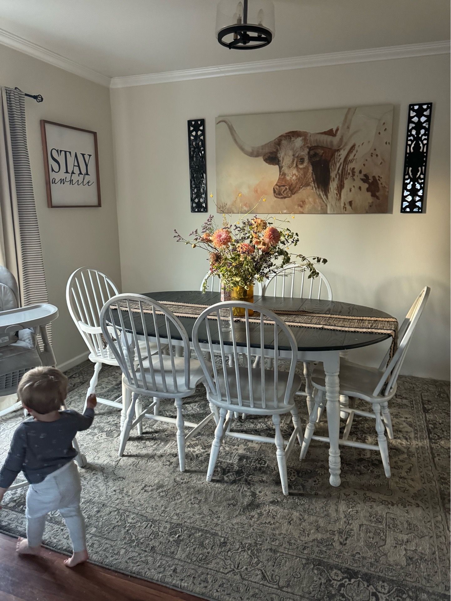 Farmhouse Dining Table with 6 Windsor Chairs