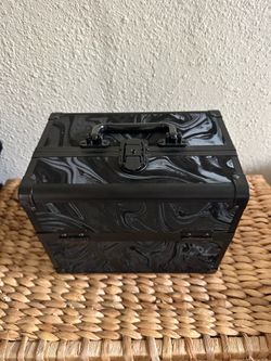 Makeup Box - storage