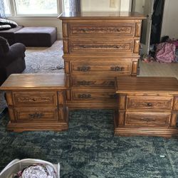 Dresser set with 2 end tables