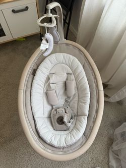 Baby swing MAXI-COSI