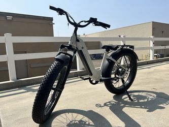 SISIGAD Warrior 1074 Fat Tire E-Bike – Black or White