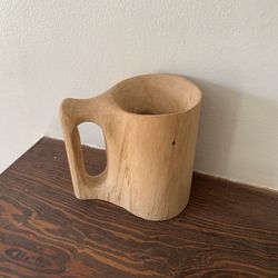 Handcrafted Red Oak Wooden Mug 22 oz