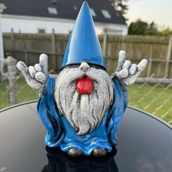 The Rock ‘N’ Roll Loving Gnome