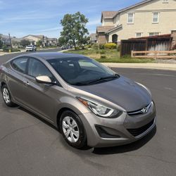 2016 Hyundai Elantra