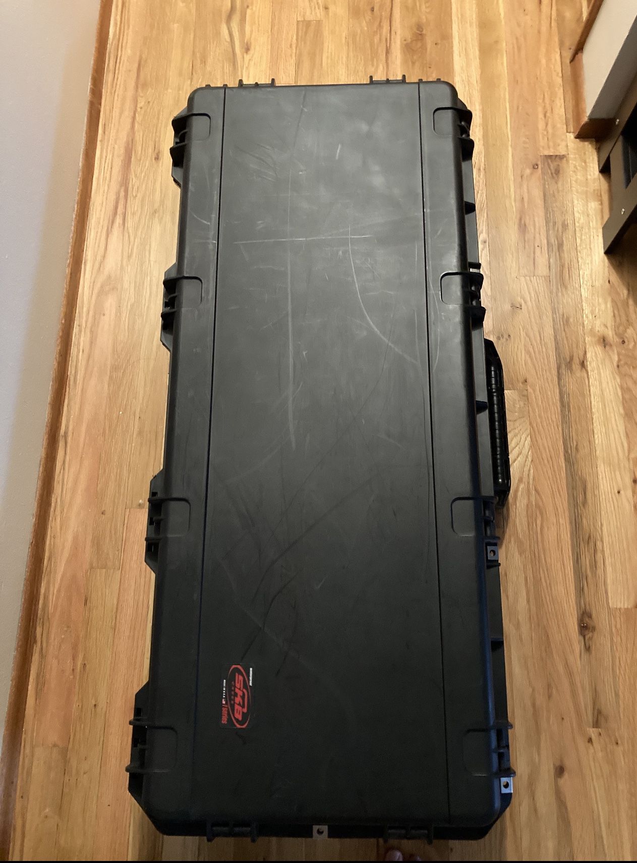 SKB iSeries 76 Note w/Think Tank Interior: 47.5