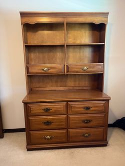 Maple wood Dresser and Nightstand set