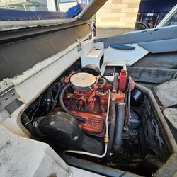 4.3 Boat Engine 4 Barrel Carb Runs Perfect Have Video 