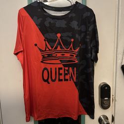 Women's Queen Colorblock T-Shirt & Pants Set