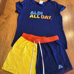Woman’s all day all day matching pajamas, set shipping available