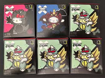 McDonald’s Happy Meal / Hello Kitty Toys