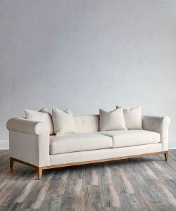Ellen Degeneres Pales Sofa