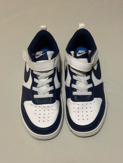 Nike Court Borough Low 2- Boys size 1youth