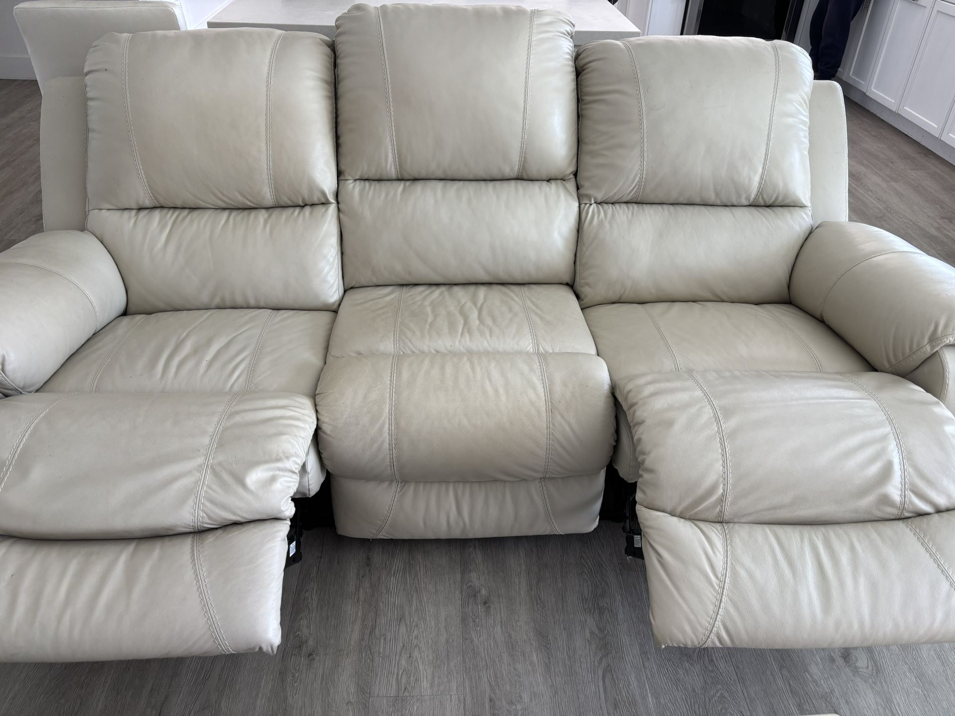 FreeLeather Sofa  - Moving 