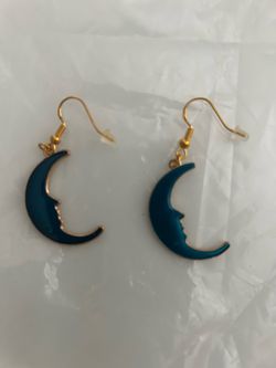 New moon earrings