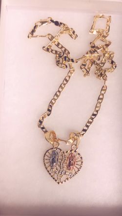 Pendant and chain gold plated