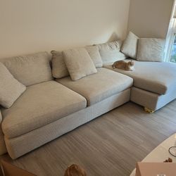Crate & Barrel Lounge 2-piece Sectional Sofa With Chaise