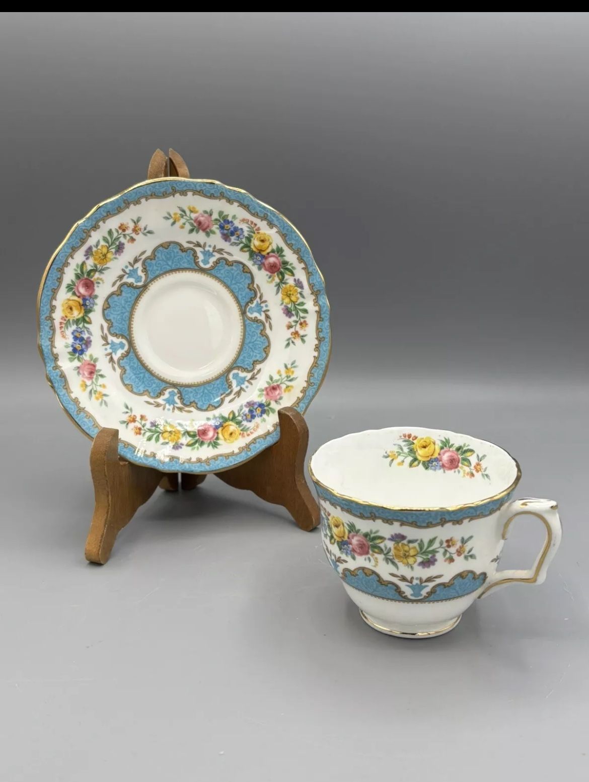 Vintage Crown Staffordshire Bone China LYRIC TUNIS Blue Tea Cup Saucer England