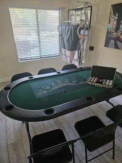 Poker Table