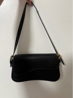 Black purse