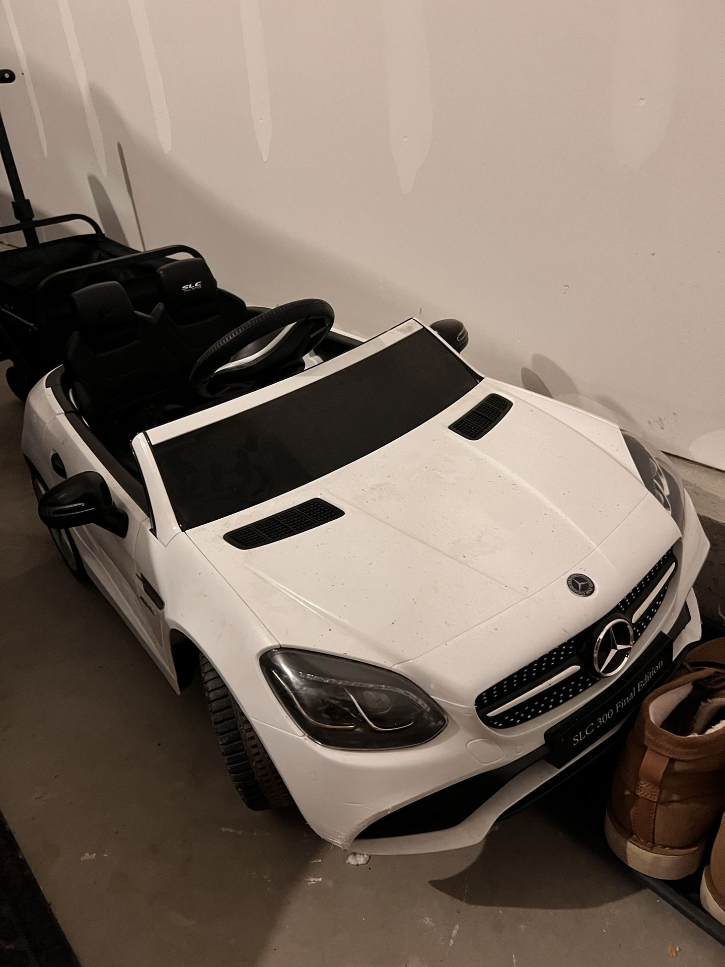 Mercedes Benz Ride On Car With Remote