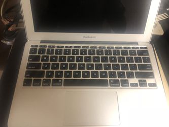 MacBook Air 2013 i5 still new 128gb and 4gb