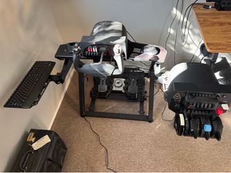 Next Level Racing - Flight Stand Pro like new