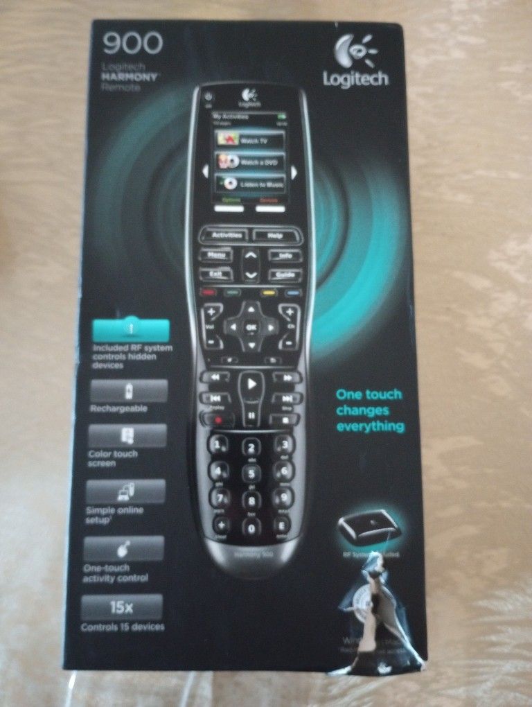 Logitech Harmony 900 Remote Controller