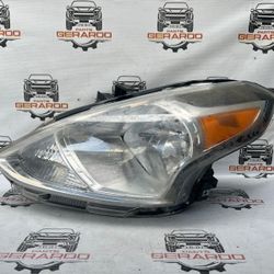 2015,16,17,18,2019 Nissan Versa Driver Side Headlight 