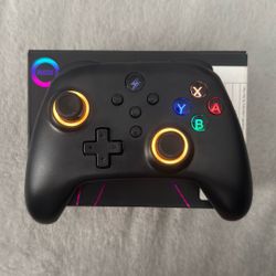 Wireless RGB Controller. 10 Light Modes. Type C.