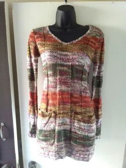 Ultra flirt sweater size small