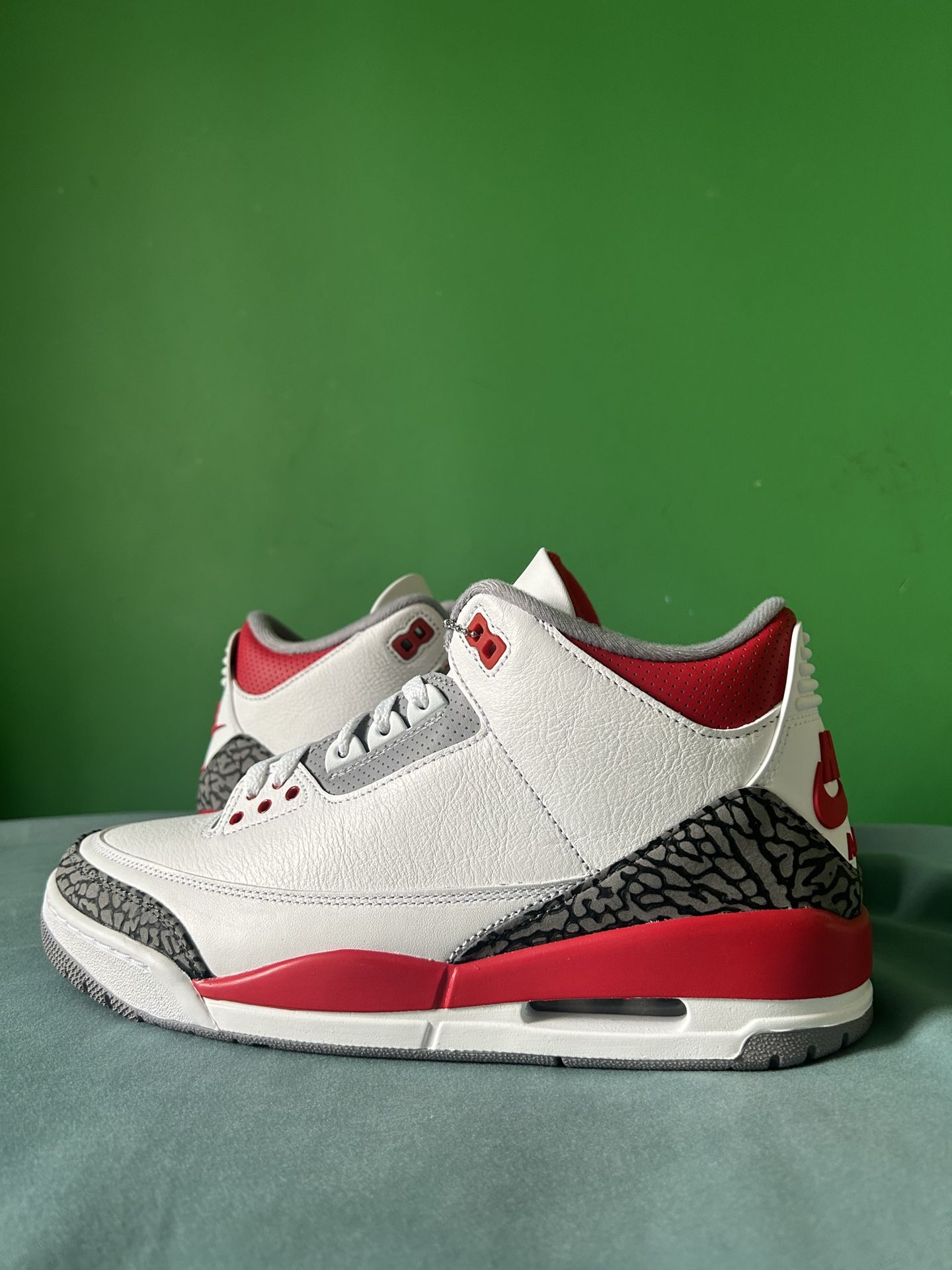 Nike Air Jordan 3 Fire Red Size 10
